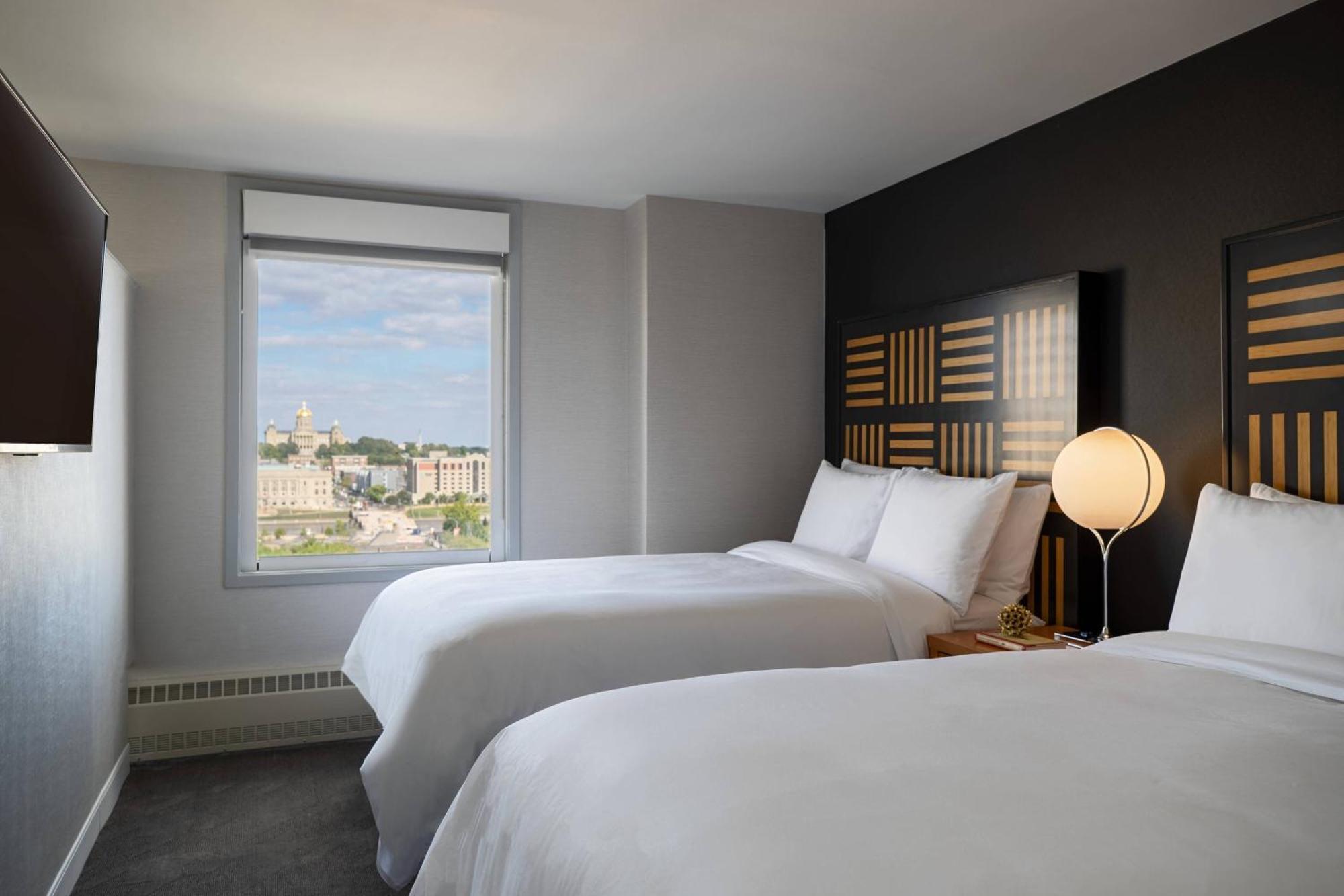 Hotel Renaissance Savery 3*