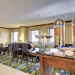 Renaissance Des Moines Savery Hotel 